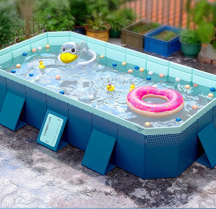Global portable and inflatable swimming pool
