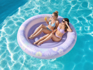 Inflatable pool lounger